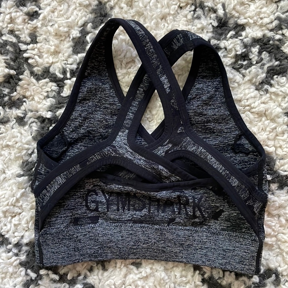 GYMSHARK Workout Top - Size S 💕